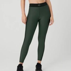 Alo Line Up Legging - Dark Cactus